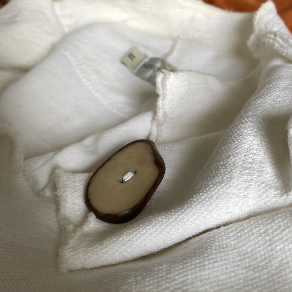 North Star Base light over sized sweater